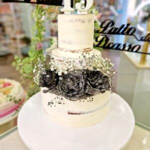 Tarta 15 Años Boda Vintage Rosas Negras Flores