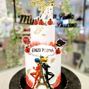 Tarta Cumpleaños LadyBug y Cat Noir