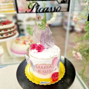 Tarta Cumpleaños Rosas Elegante