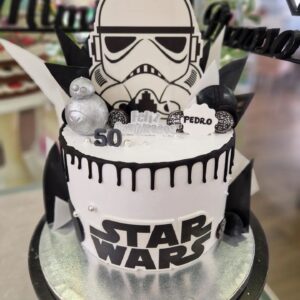 Tarta Star Wars Stormtrooper: ¡Únete al Lado Dulce de la Fuerza!