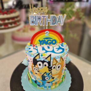 Tarta de Cumpleaños Bluey: ¡Diversión y Dulzura para los Pequeños Aventureros!