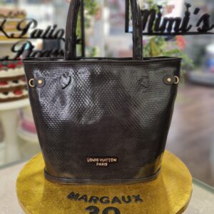 Tarta de Cumpleaños Bolso Louis Vuitton | Diseño de Lujo y Alta Costura