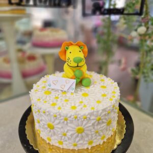 Tarta de Cumpleaños con Margaritas y León