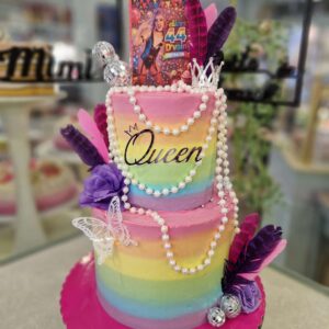 Tarta Cumpleaños Elegante Queen Corona y Plumas