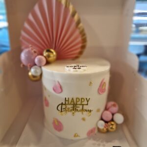 Tarta de Cumpleaños Elegante