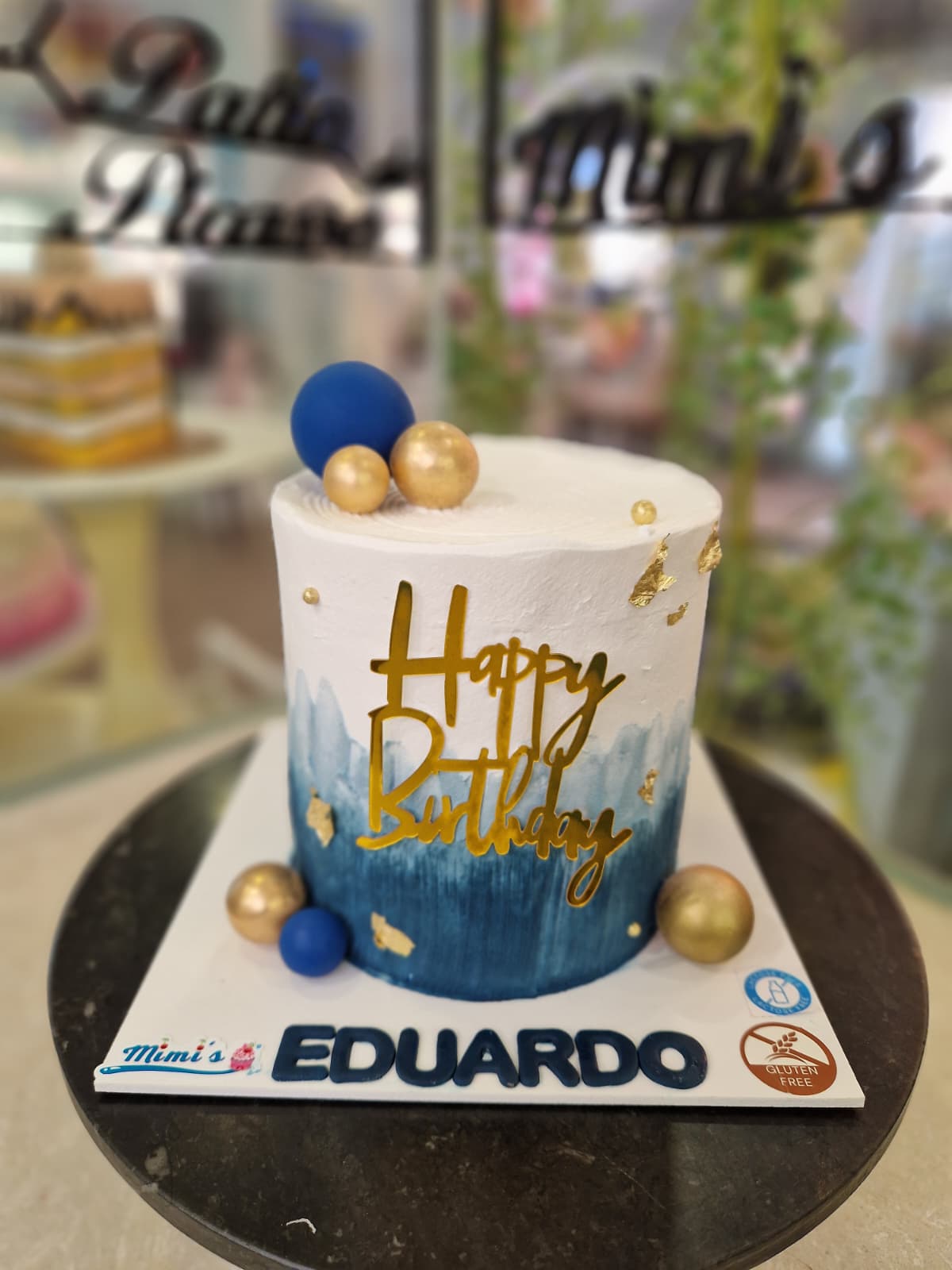 Tarta de Cumpleaños Elegante