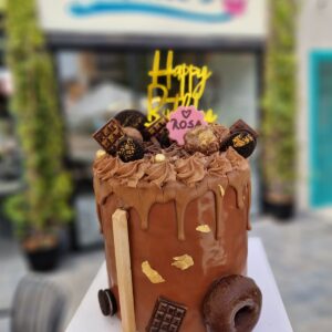 Tarta de Cumpleaños Elegante